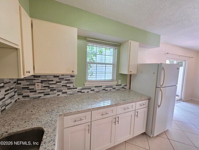 Building Photo - 227 Kettering Ct