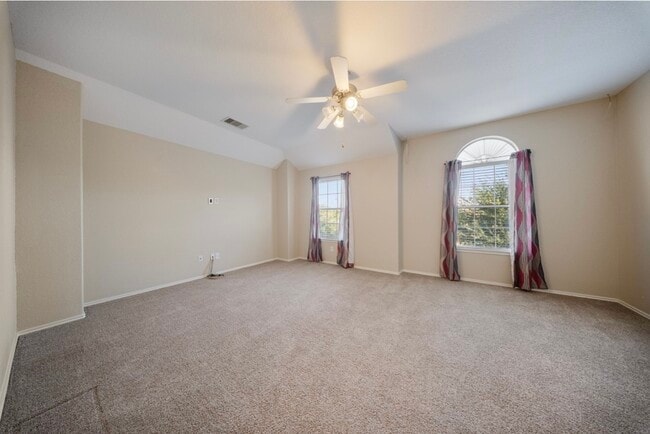 Building Photo - 18123 Hillock Glen Ln