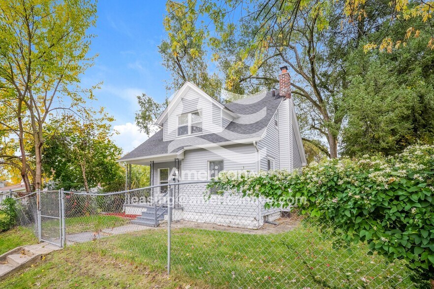 Building Photo - 1808 S Scott St