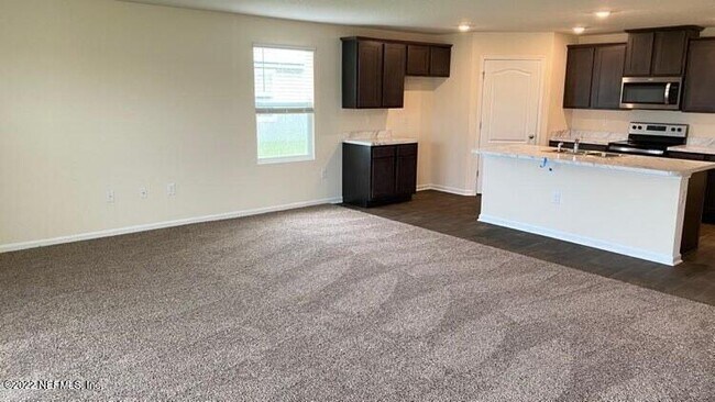Building Photo - 3541 Lawton Pl
