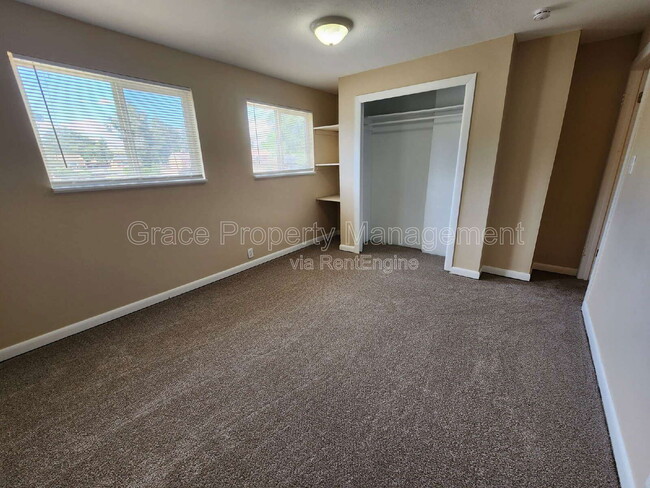 Building Photo - 9120 Ogden St