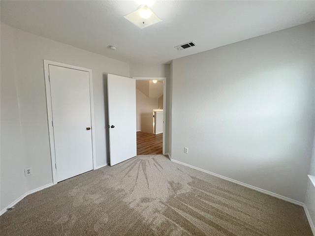 Building Photo - 6905 Fairfield Dr