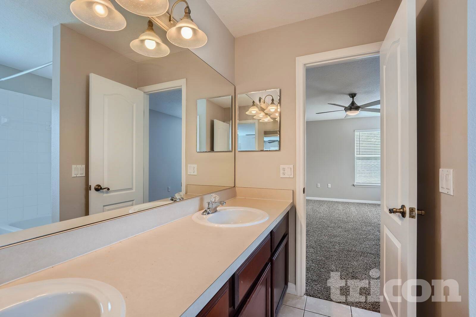 Building Photo - 3410 Starbird Dr