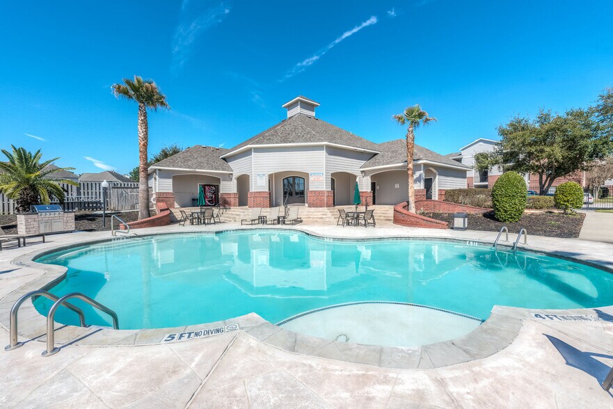 Woodland Pines 425 Rayford Rd Spring TX 77386 Apartment Finder