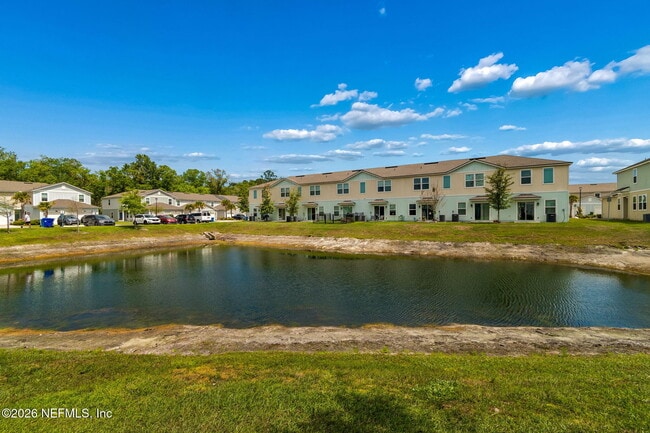 Building Photo - 49 Pasadena Dr