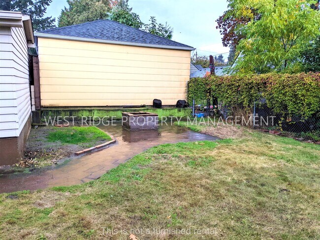 Building Photo - 75 NE Buffalo St