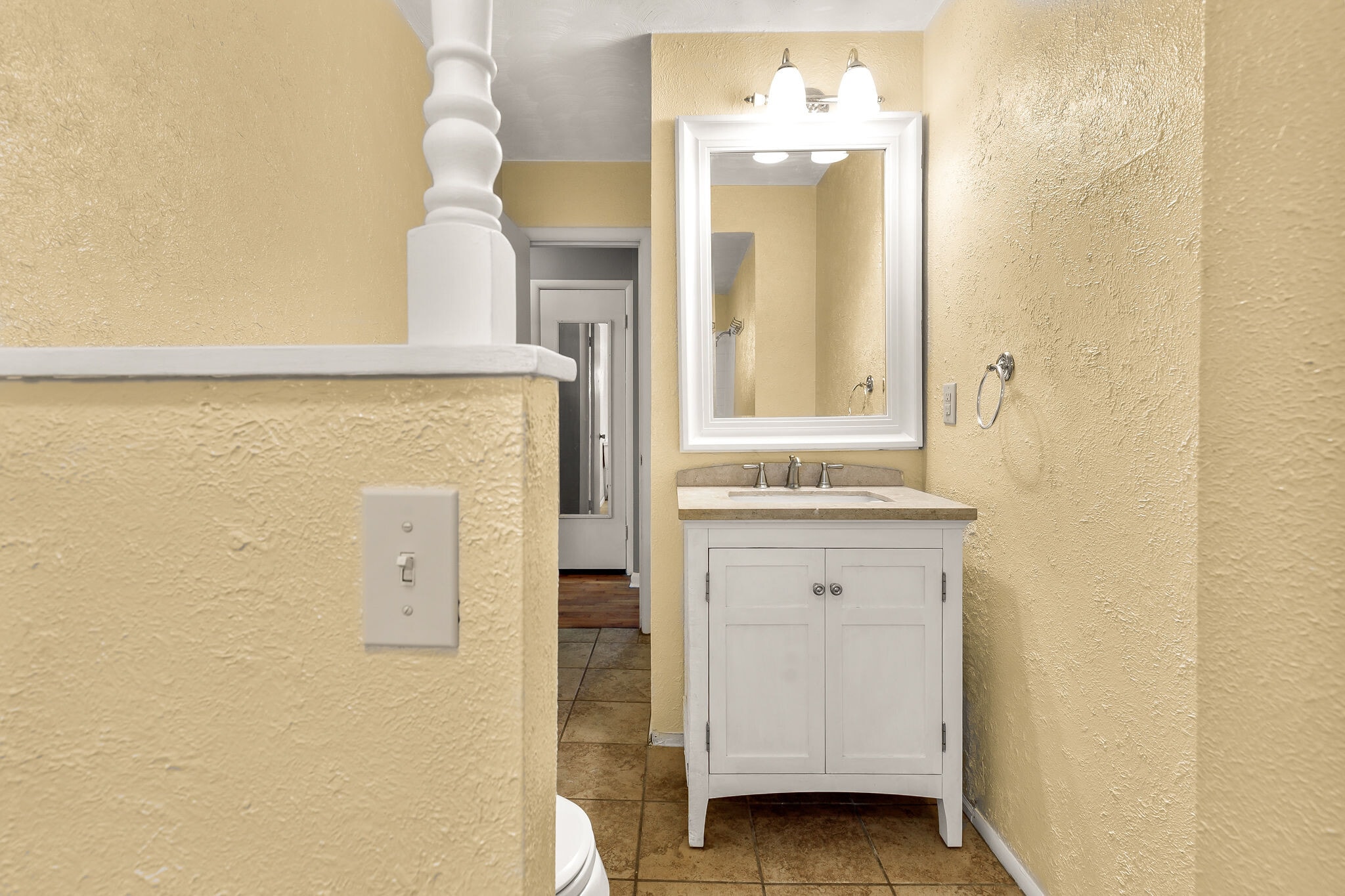 Bathroom - 1625 E Nora St