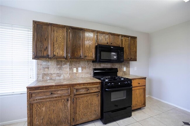 Building Photo - 3918 Ridge Canyon Rd