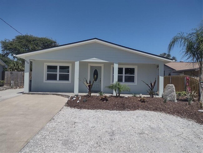 Primary Photo - 830 E 18th Ave