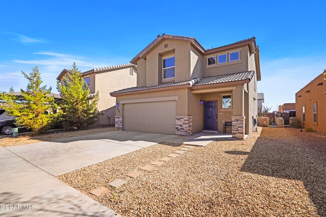 Building Photo - 13514 Bradford St