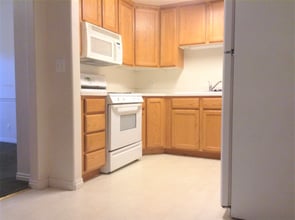 Building Photo - 1523 S 430 W