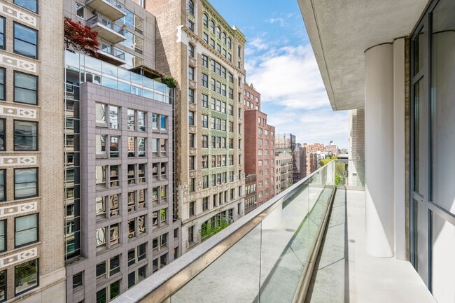 Building Photo - 133 W 22nd St