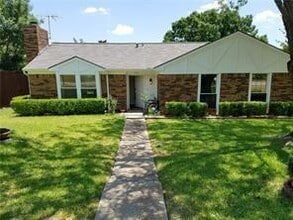 Building Photo - 256 Aspenway Dr