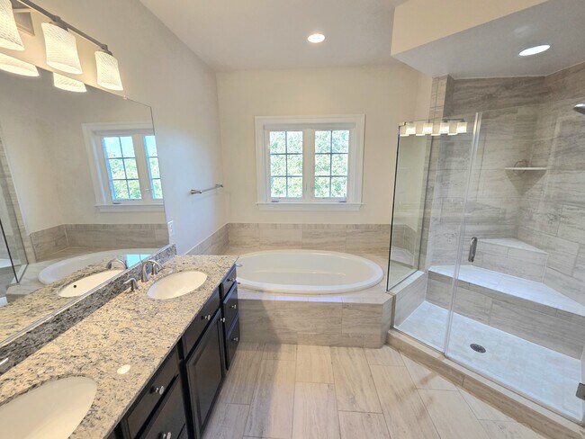 Building Photo - 5415 Stream Bank Ln