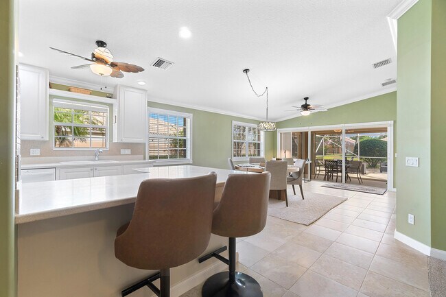 Building Photo - 8475 Quito Pl