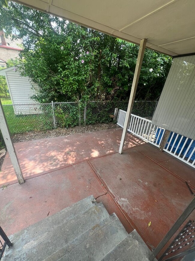 Building Photo - Spacious 2 bedroom in the heart of Ingram