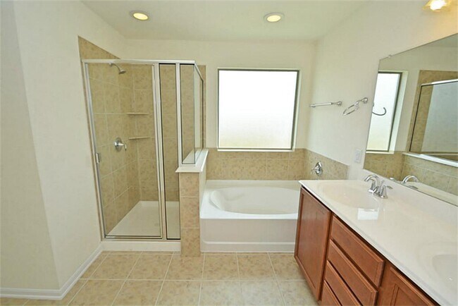 Building Photo - 3734 Aubergine Springs Ln