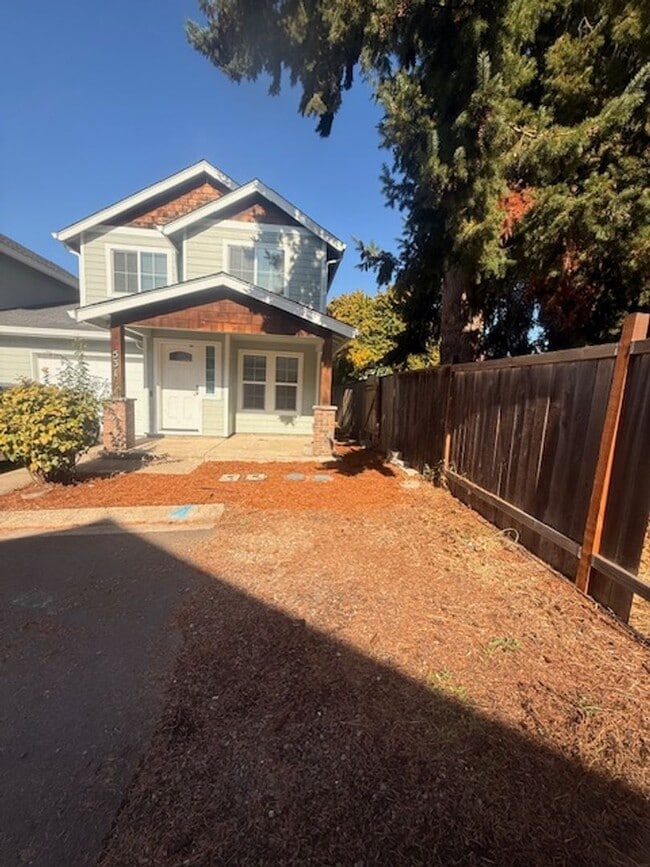 Building Photo - wilc04