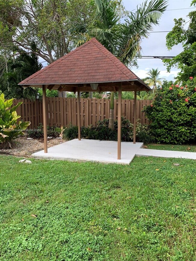 Building Photo - 13235 SW 104th Terrace
