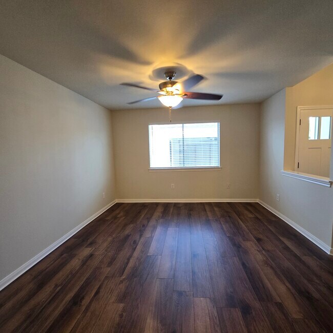 Building Photo - 3535 Upfield Dr