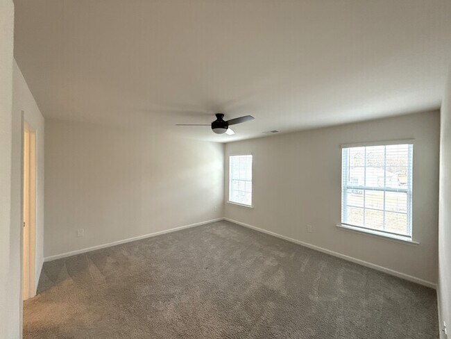 Building Photo - Two Story 4 Bedroom 2 1/2 Bath House -The Mills at Long Creek