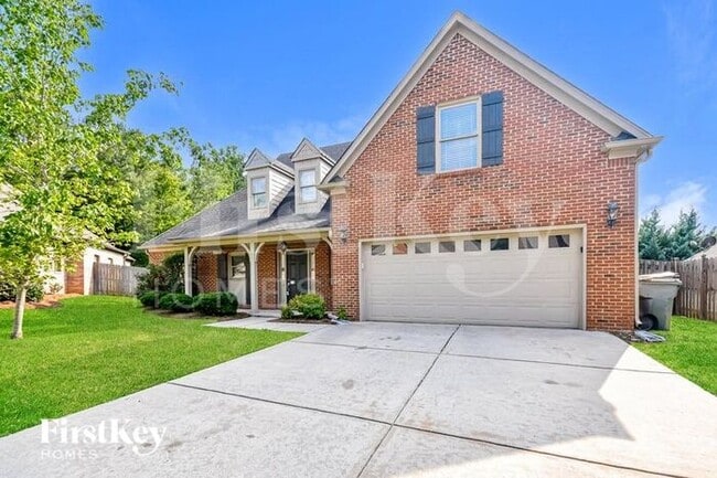 Building Photo - 3611 Courtyard Ln