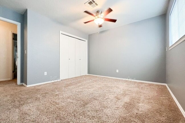 Building Photo - 10209 Shadowridge Dr