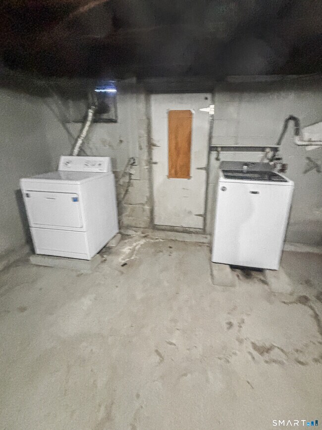 Building Photo - 163 Louisiana Ave