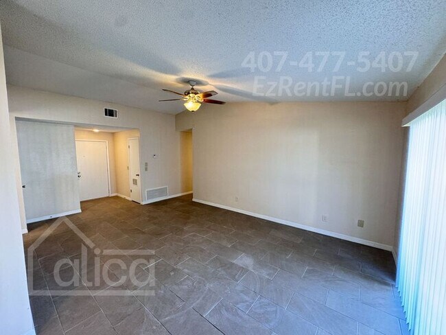 Building Photo - 3032 Willow Bend Blvd