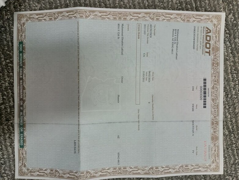 Building Photo - 3867 Winona Ave