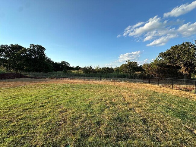 Building Photo - 18020 Lantana Loop
