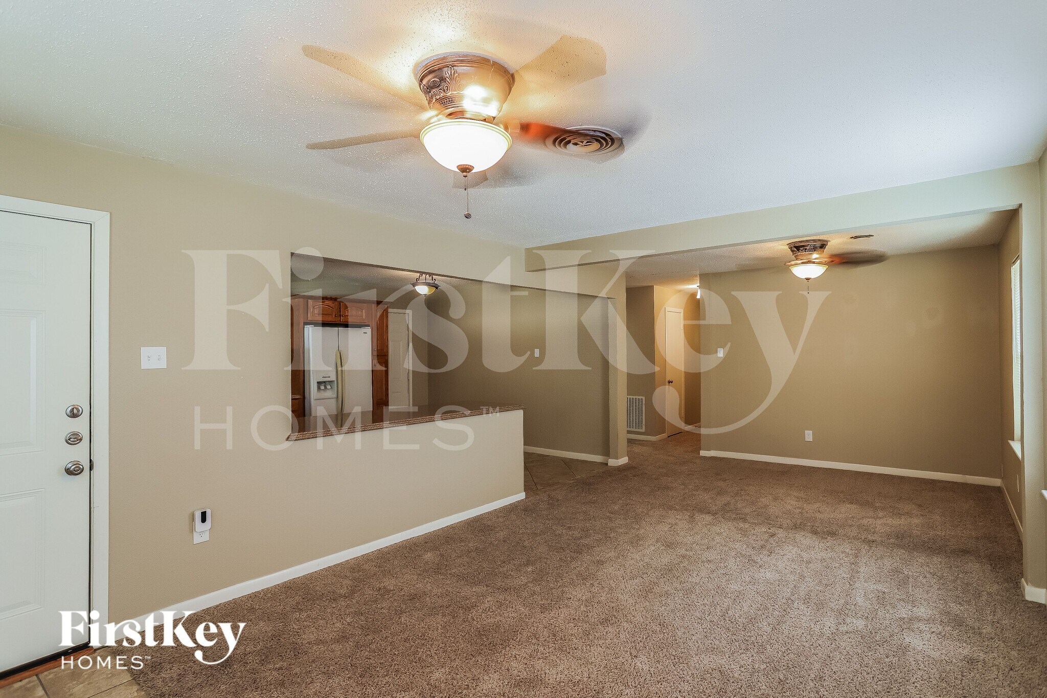 Building Photo - 813 Luella Ave