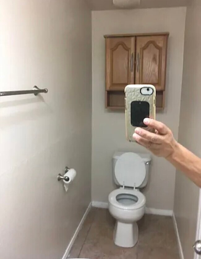 Building Photo - 3221 Green Ice Ave