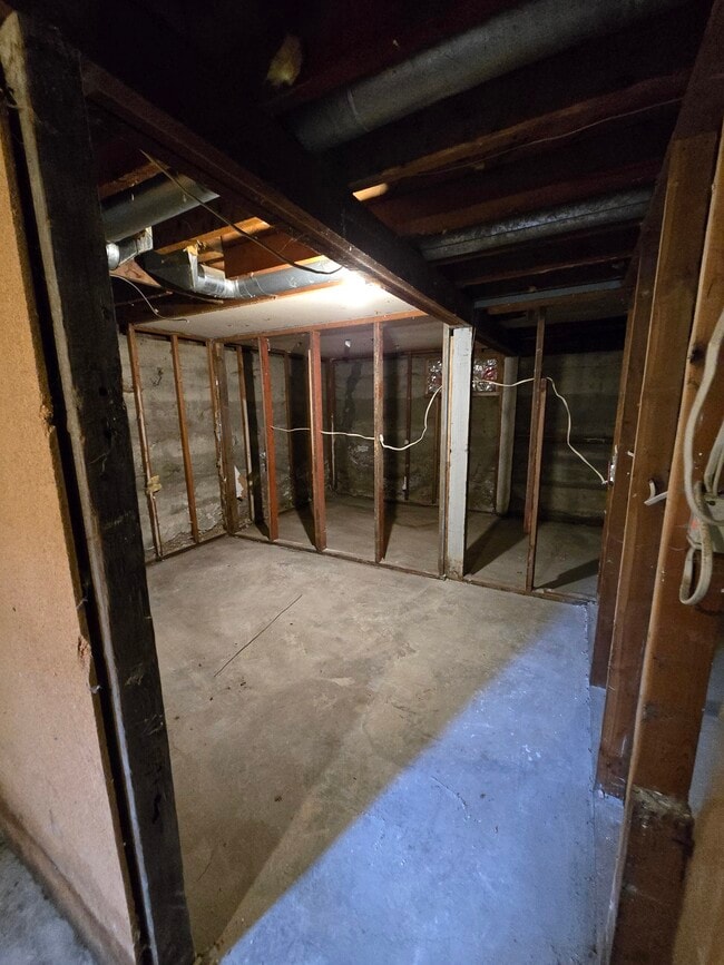 Building Photo - 507 Blaine St