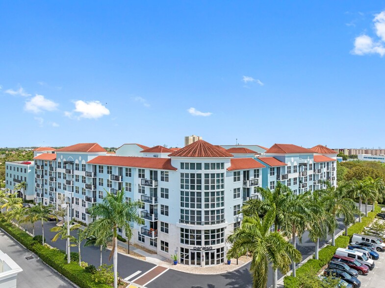 Paraiso Luxury Apartments Flagler