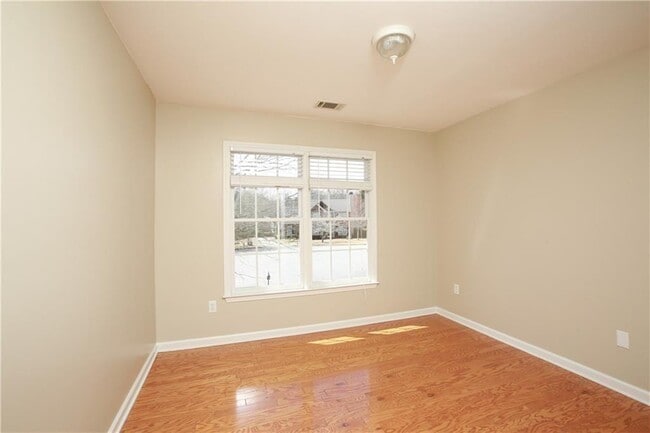 Building Photo - 3050 Winston Terrace Ct