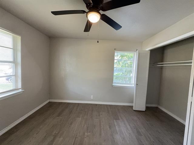 Building Photo - 3316 Shorewood Dr
