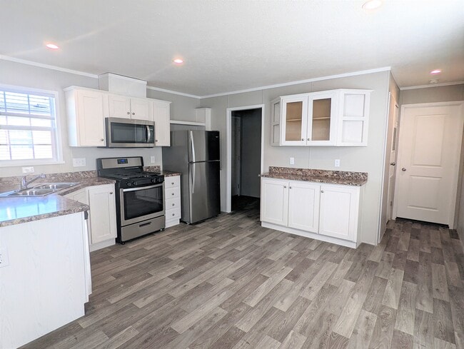 Building Photo - 719 Virginia