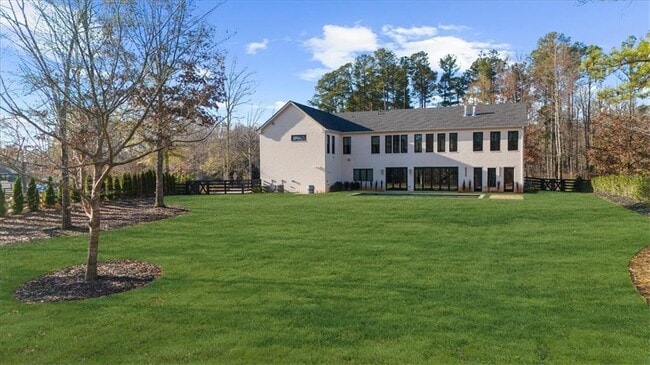 Building Photo - 2386 Trinity Church Rd