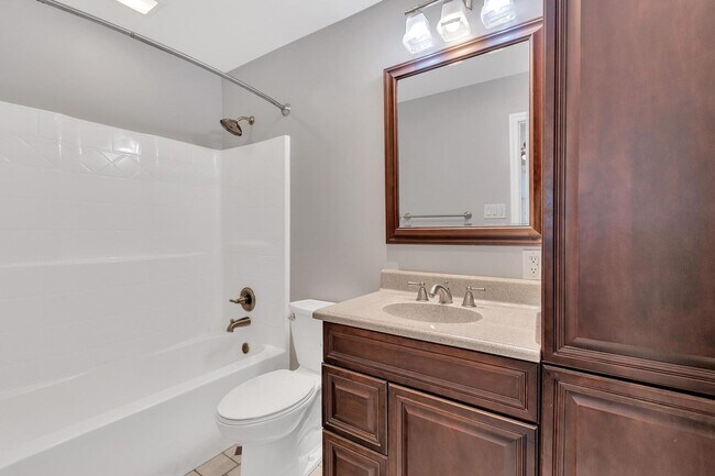 Building Photo - House for Rent in Jacksonville!