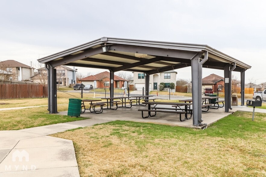 Building Photo - 8306 Pine Meadow Dr