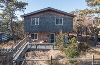 Building Photo - 100 Clipper Way