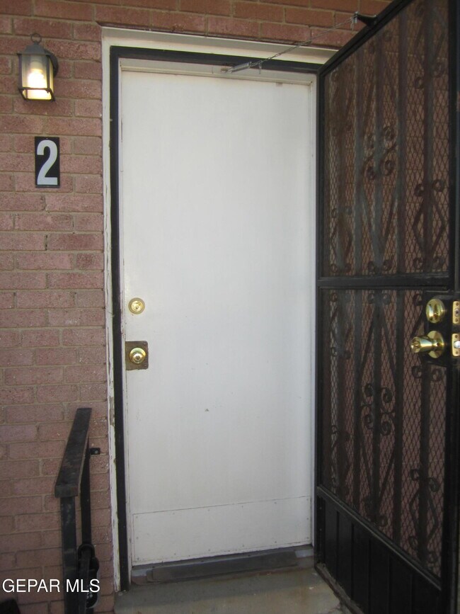 Building Photo - 3606 Taylor Ave