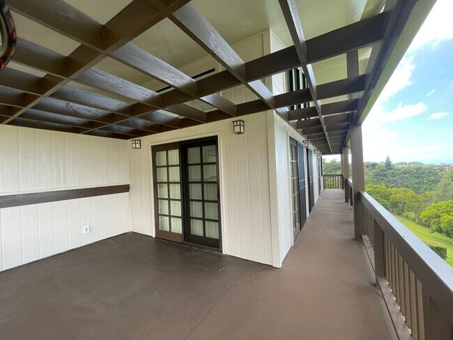 Building Photo - Sparkling, Mountaintop House in Gated Community w/Ocean View