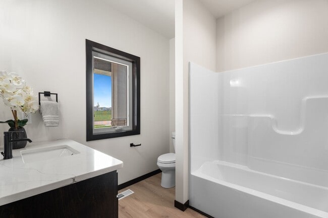 Building Photo - New Construction!