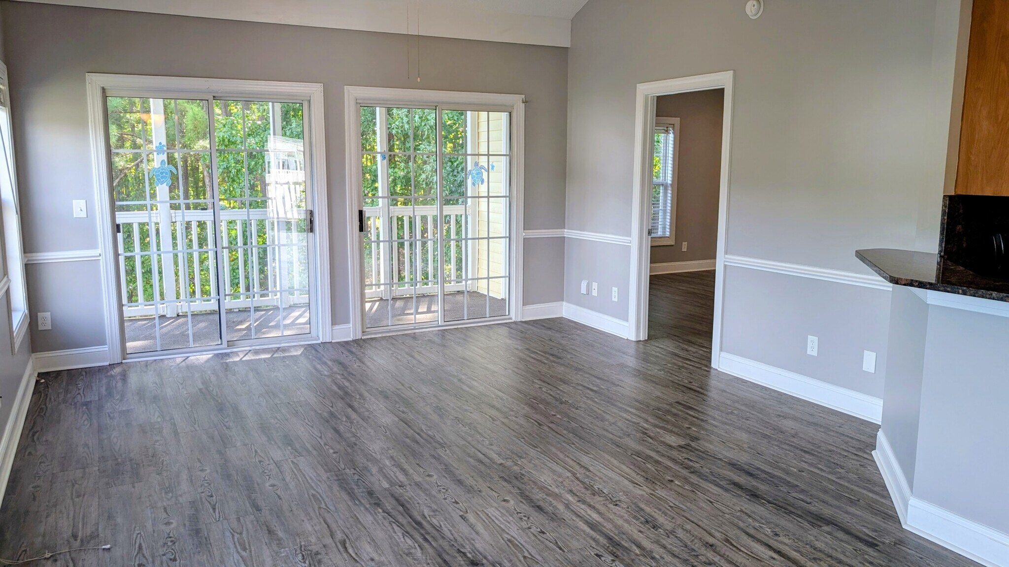 Building Photo - 5054 Belleglen Ct