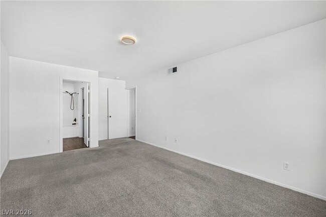 Building Photo - 224 Star Cluster Cir