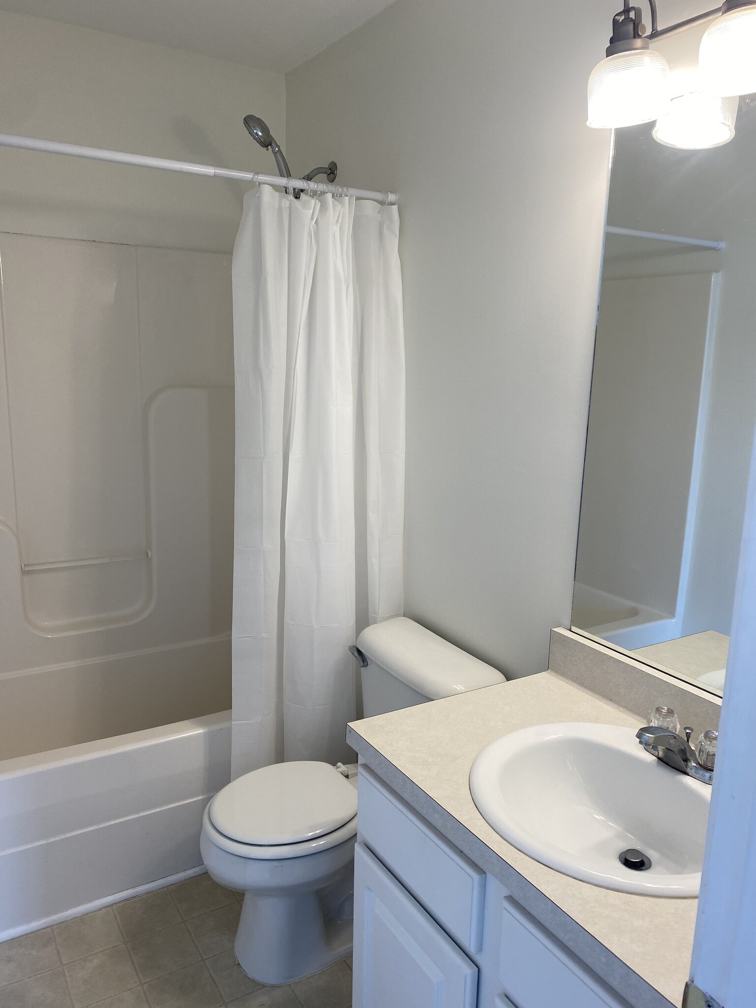 Building Photo - 3367 Harpeth Springs Dr