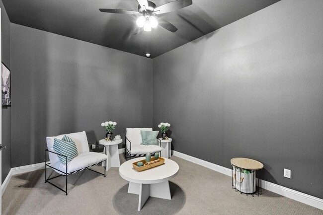 Building Photo - 2016 Strolling Wy