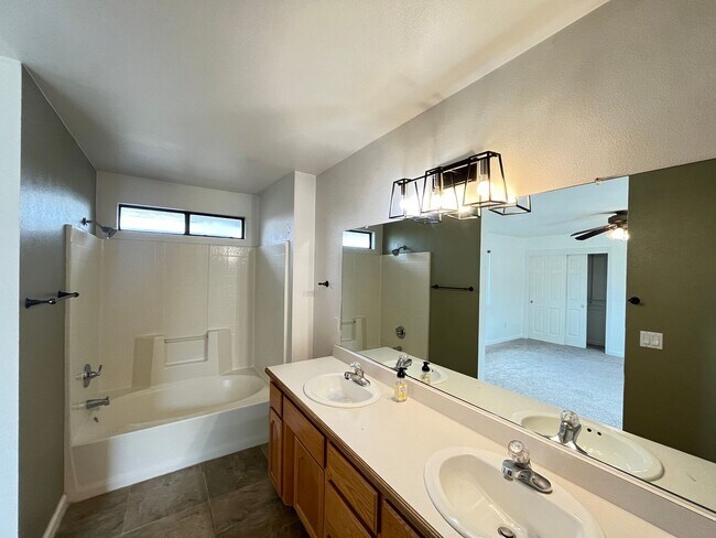 Building Photo - Country Living, in San Luis Obispo's Hidden Treasure - Santa Margarita